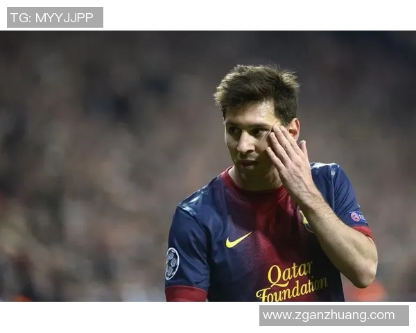 足球明星短裤代言形象展示引领时尚潮流的运动风尚